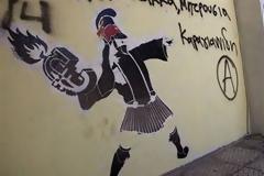 CNN: Γιατί δεν αφήνουμε την Ελλάδα να βουλιάξει;