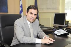 ΣΑΧΙΝΙΔΗΣ: ΟΙ ΠΟΛΙΤΙΚΟΙ ΑΡΧΗΓΟΙ ΘΑ ΑΠΟΦΑΣΙΣΟΥΝ ΓΙΑ ΤΗΝ ΠΛΗΡΩΜΗ ΤΟΥ ΟΜΟΛΟΓΟΥ ΤΩΝ 435 ΕΚΑΤ. ΕΥΡΩ