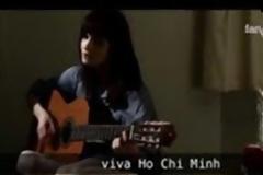 VIDEO: Έκαναν καζούρα μετά… μουσικής στην Κάρλα Μπρούνι!
