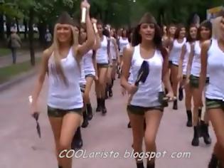 Φωτογραφία για Ρώσικη στρατιωτική εκπαίδευση γυναικών... (video)
