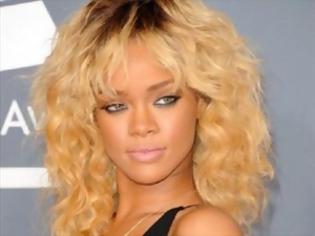 Φωτογραφία για ΔΕΙΤΕ: 1 εκατ. δολάρια για τη γυμνή Rihanna!