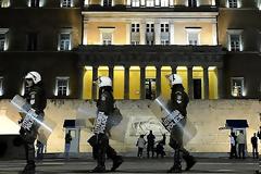 Ποιος διέσωσε ποιόν στο Μνημόνιο;