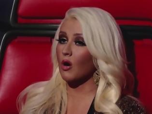 Φωτογραφία για H Christina Aguilera παίρνει πρόστιμο για την αργοπορία της