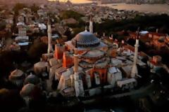 Εγκλωβισμένοι στην Αγία Σοφία οπαδοί του Ολυμπιακού...