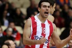 ΣΛΟΥΚΑΣ: ΘΑ ΔΩΣΟΥΜΕ ΟΤΙ ΕΧΟΥΜΕ ΓΙΑ ΝΑ ΠΑΡΟΥΜΕ ΤΟ ΚΥΠΕΛΛΟ