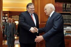 Εντολές για κυβερνήσεις, κομματάρχες στις ειδήσεις!
