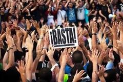 Ξανά στους δρόμους και τις πλατείες οι Ισπανοί Αγανακτισμένοι