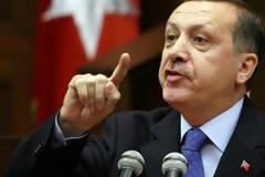 Ερντογάν: Οι οίκοι αξιολόγησης αποφασίζουν βάσει φημών «Άλλοι λόγοι πίσω από την υποβάθμισή μας»