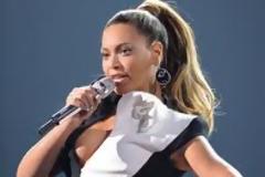 Πώς έχασε τα κιλά της εγκυμοσύνης η Beyonce