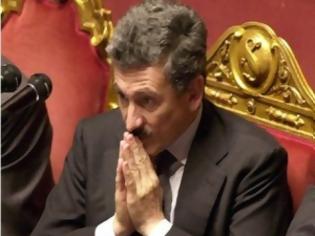 Φωτογραφία για Ντ’Αλέμα: Η «τιμωρία» της Ελλάδας μπορεί να φέρει «κραχ δημοκρατίας»