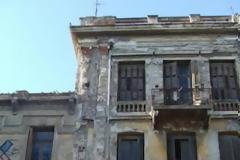 Στοπ σε πεζούς λόγω επικινδυνότητας κτιρίου στην Αθήνα