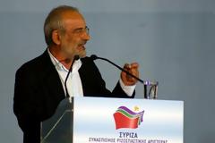 Αλαβάνος: «Έξοδος από το μνημόνιο οδηγεί στην έξοδο από το ευρώ»