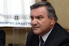 Θα επιστρέψει στο ΠΑΣΟΚ ο Καστανίδης;