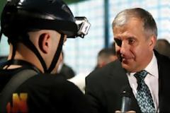 «Έχει καρύδια ο Μπατίστ»