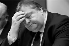 ΟΙ ΕΚΛΟΓΕΣ ΘΑ … ΔΙΑΛΥΣΟΥΝ ΤΟ ΠΑΣΟΚ