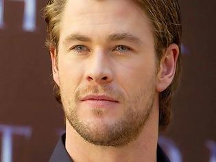 Φωτογραφία για Πατέρας έγινε ο Chris Hemsworth