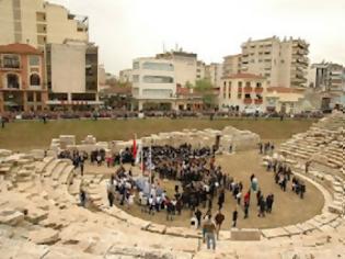 Φωτογραφία για Η Λάρισα υποδέχεται την Ολυμπιακή Φλόγα