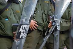 Μικροεπεισόδια και προσαγωγές στο Σύνταγμα [BINTEO]