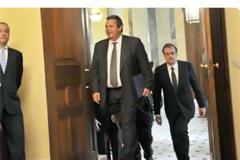Το θρίλερ με το non paper και μια αναπάντητη ερώτηση