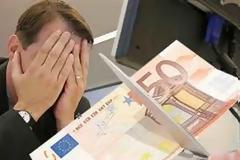 Σε «σκλάβους» της απασχόλησης μετατρέπουν εκατομμύρια μισθωτούς στον ιδιωτικό τομέα