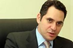 Στην αντεπίθεση ο Νικόλας μετά την επίθεση του Άνδρου