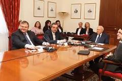 Nαυάγιο και στη νέα σύσκεψη. Πάμε σε εκλογές