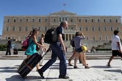 ΠΤΩΣΗ 30%-40% ΣΤΙΣ ΚΡΑΤΗΣΕΙΣ ΓΙΑ ΤΗΝ ΕΛΛΑΔΑ