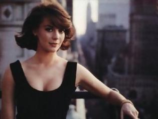 Φωτογραφία για Στο σφυρί η Mercedes της Natalie Wood