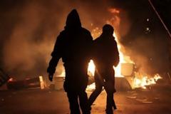 «ΝΤΟΥ» ΣΕ ΟΠΑΔΟΥΣ ΤΟΥ ΑΡΗ ΕΞΩ ΑΠΟ ΤΟ «ΚΛ. ΒΙΚΕΛΙΔΗΣ»