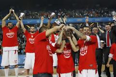 ΤΑ ΣΥΓΧΑΡΗΤΗΡΙΑ ΤΗΣ ΤΣΣΚΑ ΣΤΟΝ ΘΡΥΛΟ!