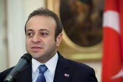 Έμαθαν ότι ... προβληματιζόμαστε, πλακώσανε και οι Τούρκοι!!