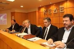 ΚΕΔΕ: Κίνδυνος κατάρρευσης των ΟΤΑ