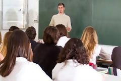 Κοζάνη: Δωρεάν φροντιστήριο από εθελοντές φοιτητές