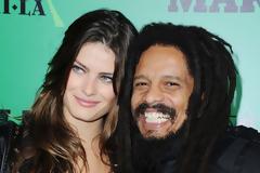 H Isabeli Fontana αρραβωνιάστηκε τον Rohan Marley