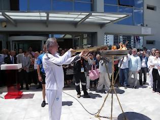 Φωτογραφία για Λαμπρή υποδοχή της Ολυμπιακής Φλόγας από τον Δήμο Περιστερίου