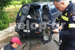 Πάτρα: Τροχαίο ατύχημα με παγιδευμένο 22χρονο. Καρέ - καρέ ο απεγκλωβισμός - ΒΙΝΤΕΟ