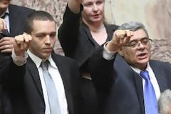 Η Χρυσή Αυγή μπήκε στη Βουλή - φωτο - video