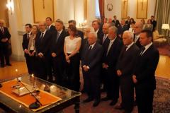 Τα βιογραφικά των νέων υπουργών