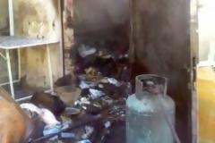 Απαράδεκτη η κατάσταση με τα παντοπωλεία των Ασιατών..Έχουν μέχρι και φιάλες υγραερίου χωρίς τα απαραίτητα μέτρα ασφαλείας......Βόμβες στα θεμέλια των πολυκατοικιών.