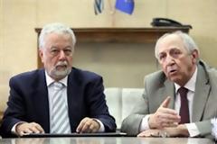 Παπαϊωάννου: Εγκληματικό να βρεθούμε εκτός ευρώ