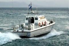 Σκάφος με παράνομους μετανάστες εντόπισε το Λιμενικό