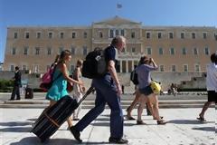 Μέτρα για ανάκαμψη του τουρισμού ζητούν οι ξενοδόχοι