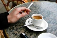 Κακός συνδυασμός ο καφές με το τσιγάρο
