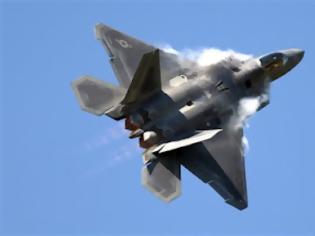 Φωτογραφία για Σε περιορισμό τα F-22 λόγω δηλητηρίασης των χειριστών τους από ελαττωματικό σύστημα συμπίεσης