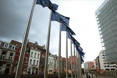 Διαψεύδει η Κομισιόν την ύπαρξη plan B για την Ελλάδα