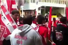 ΟΠΑΔΟΙ ΤΟΥ ΘΡΥΛΟΥ ΣΤΗ ΜΕΛΒΟΥΡΝΗ ΠΡΙΝ ΤΟ ΦΙΛΙΚΟ! *ΒΙΝΤΕΟ*