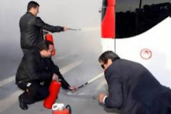 Πυρπόλησαν το πούλμαν του Ολυμπιακού...(polo)