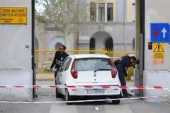 Μια μαθήτρια νεκρή από έκρηξη σε σχολείο στην Ιταλία