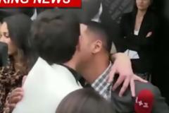 VIDEO: Ο Γουίλ Σμιθ χαστουκίζει ρεπόρτερ γιατί πήγε να τον φιλήσει στο στόμα