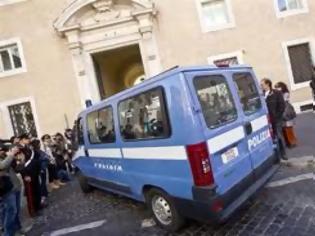 Φωτογραφία για Ιταλία: Μια μαθήτρια νεκρή από έκρηξη σε σχολείο